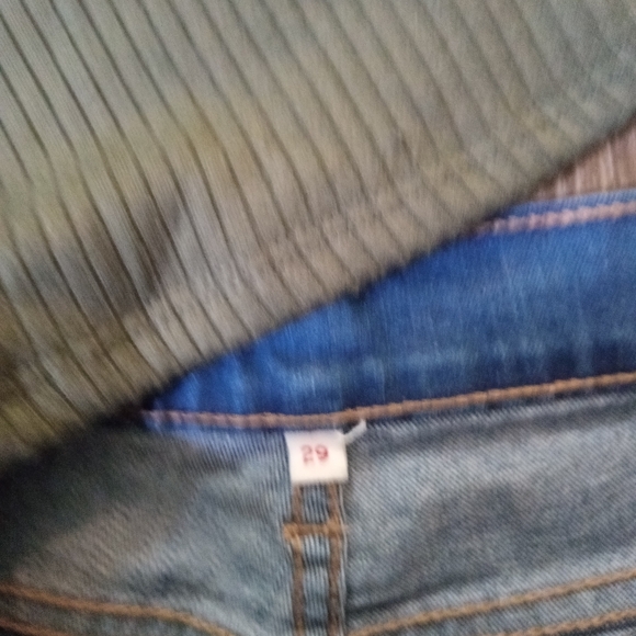 Earthbound Tank - Picture 3 of 5